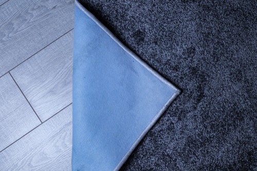 How Do You Clean Dirty Carpet Edges?
